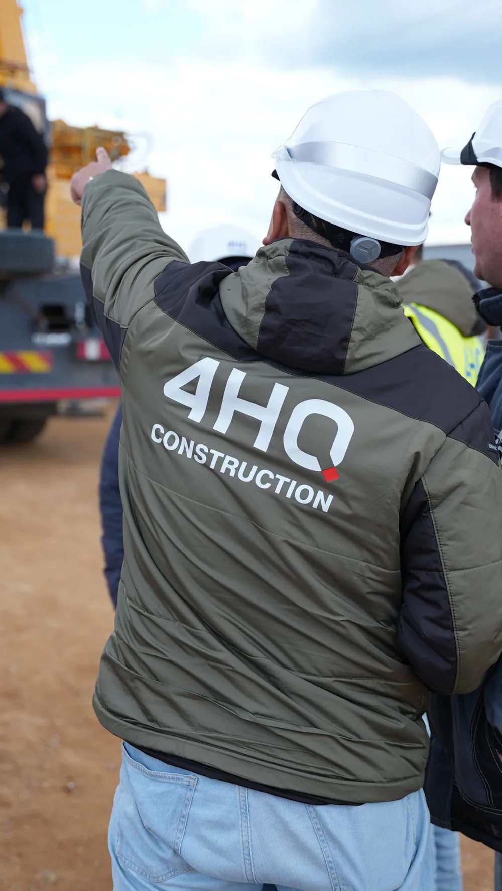 Рабочая встреча команды 4HQ на площадке